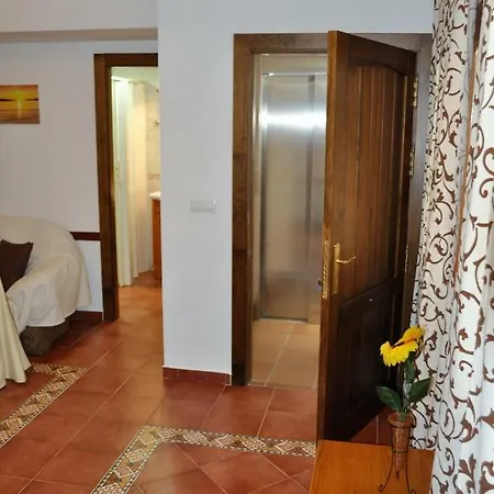 Apartamento Santa Ines 3 *